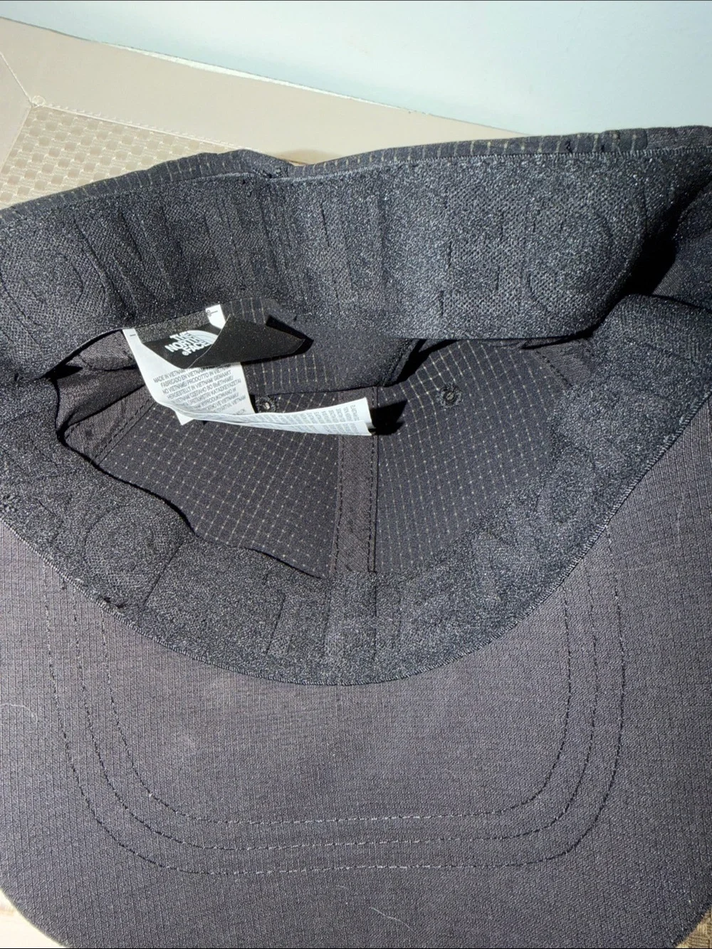 The North Face S/M Black Horizon Mesh Nylon Ponytail Ball Cap Summer Run Hat